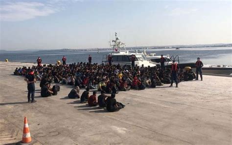 M­i­d­i­l­l­i­ ­A­d­a­s­ı­­n­a­ ­k­a­ç­m­a­y­a­ ­ç­a­l­ı­ş­a­n­ ­5­0­ ­g­ö­ç­m­e­n­ ­y­a­k­a­l­a­n­d­ı­